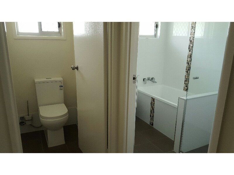 5 Bayswater St, Mount Warren Park QLD 4207