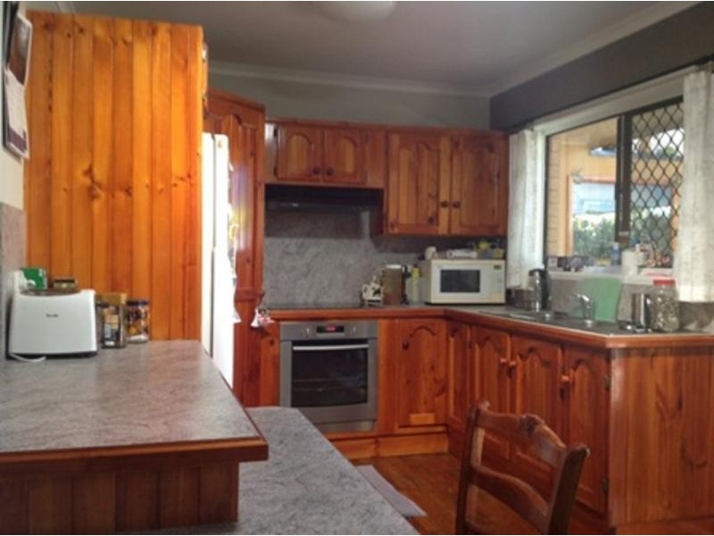 14 LENNOX COURT, Logan Central QLD 4114