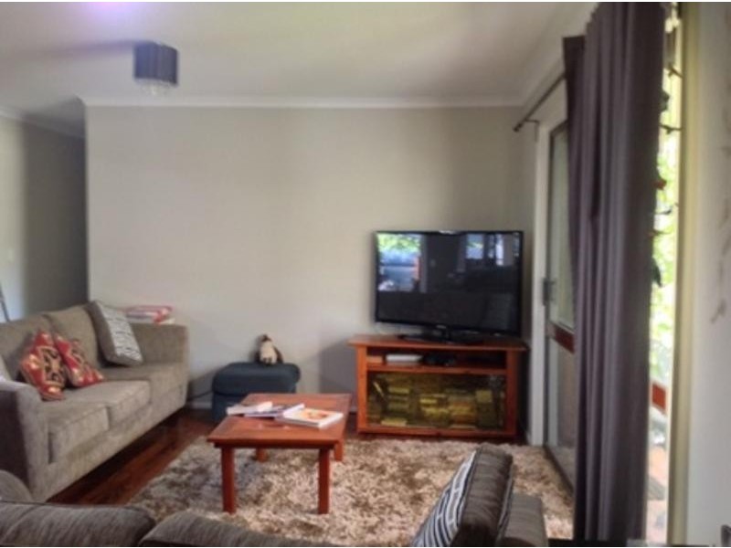 14 LENNOX COURT, Logan Central QLD 4114