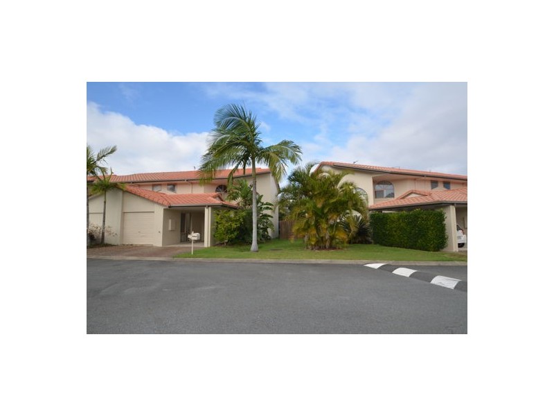 11/88 Cotlew Street East, Southport QLD 4215