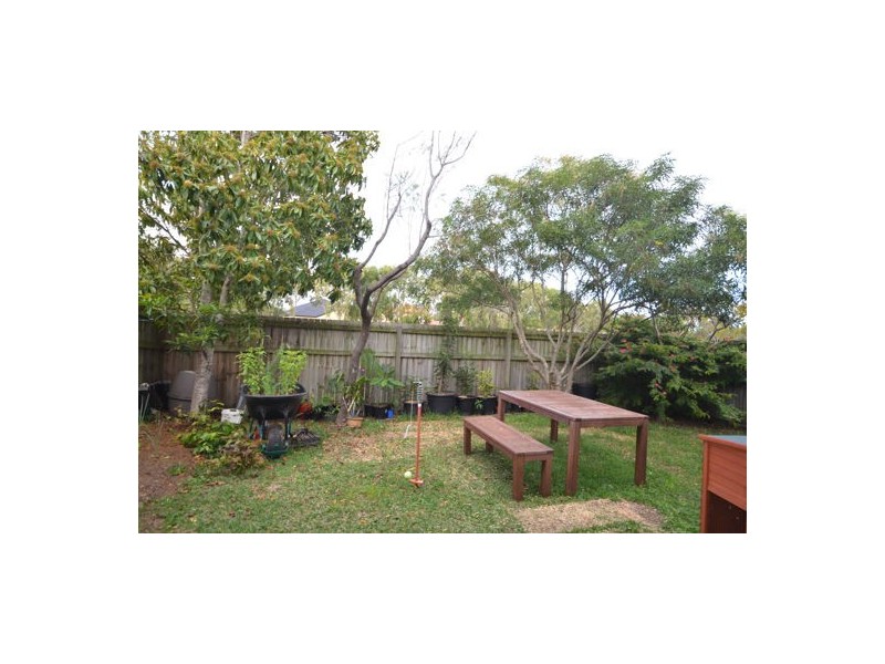 11/88 Cotlew Street East, Southport QLD 4215