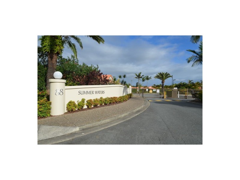 11/88 Cotlew Street East, Southport QLD 4215