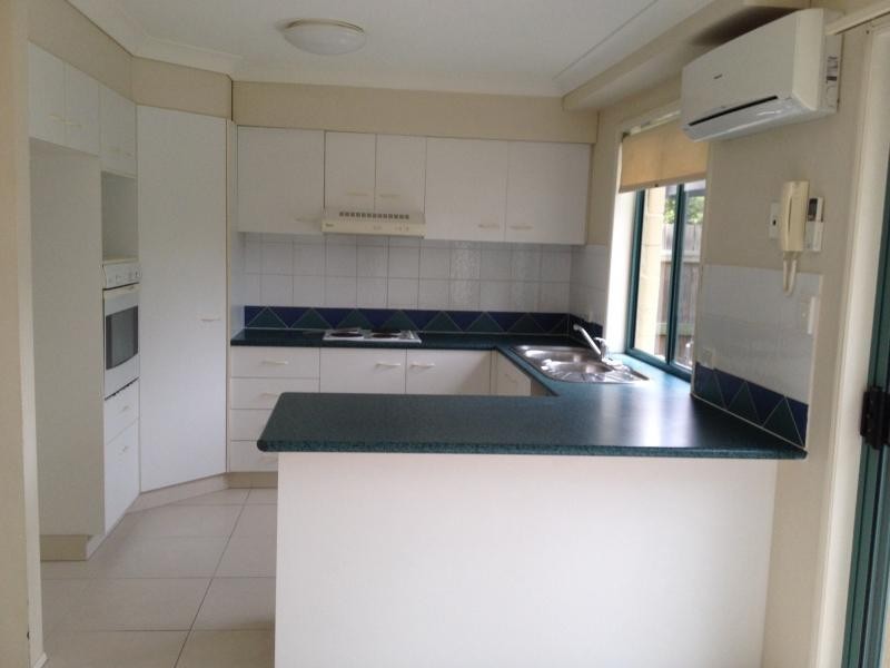 42/24 Beattie Road, Coomera QLD 4209