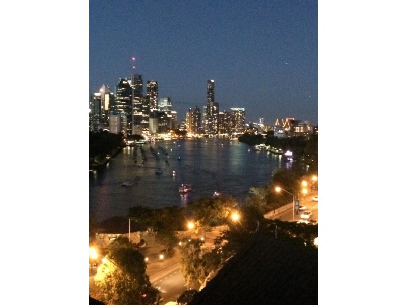 236 River Terrace, Kangaroo Point QLD 4169