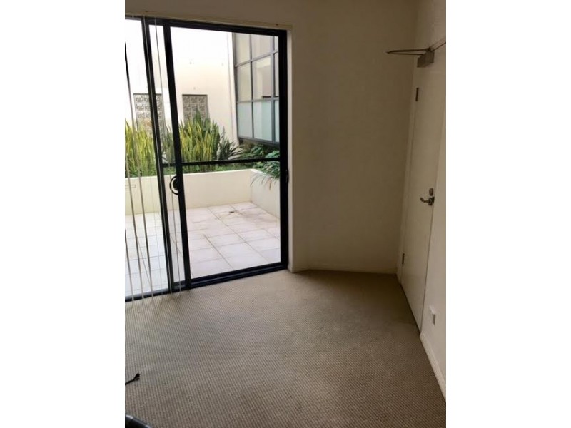 201 Varsity Parade, Varsity Lakes QLD 4227