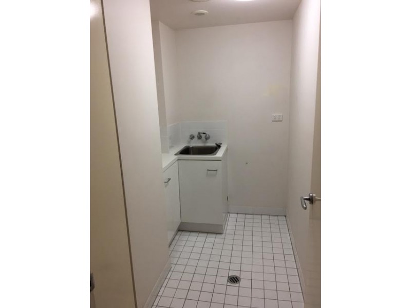 201 Varsity Parade, Varsity Lakes QLD 4227