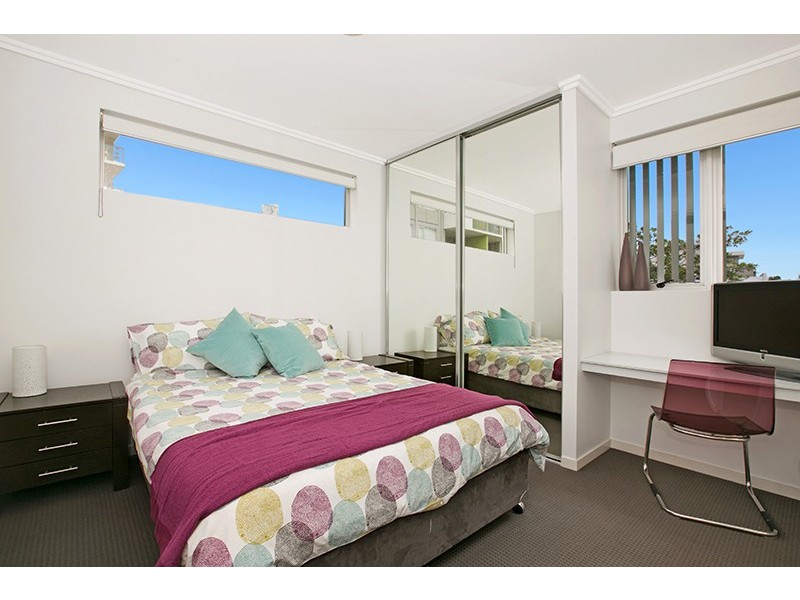 348/51 Hope Street, Spring Hill QLD 4000