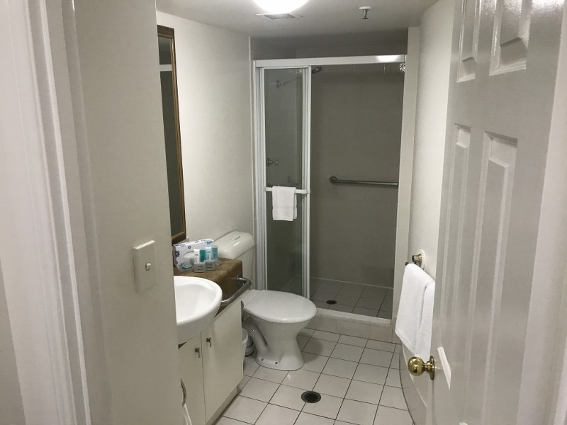 1015/2633 Gold Coast Highway, Broadbeach QLD 4218