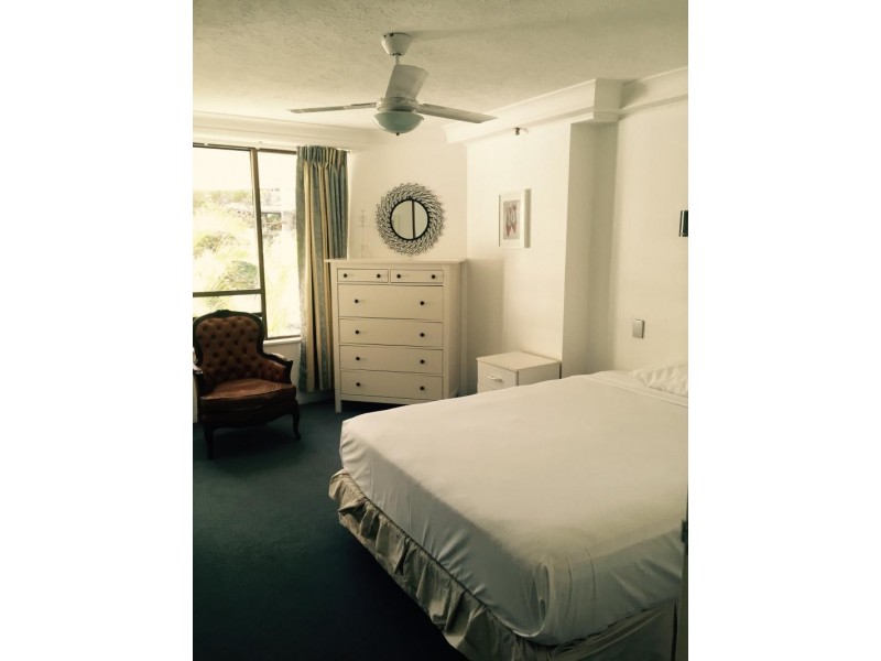 101/5 Enderley Ave, Surfers Paradise QLD 4217