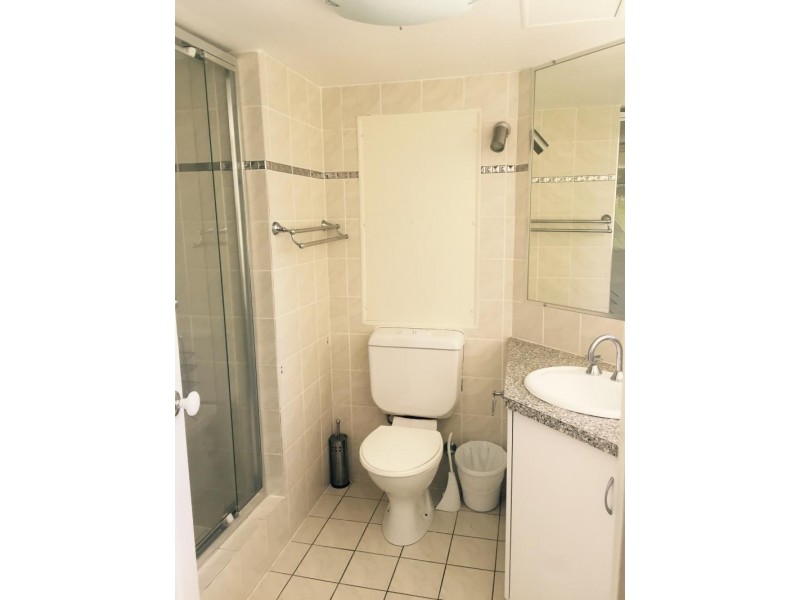 101/5 Enderley Ave, Surfers Paradise QLD 4217