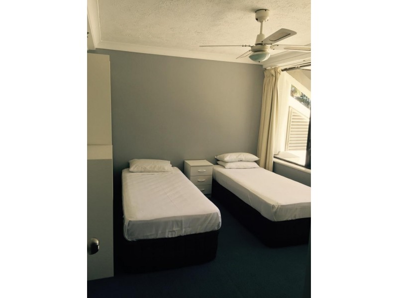 101/5 Enderley Ave, Surfers Paradise QLD 4217