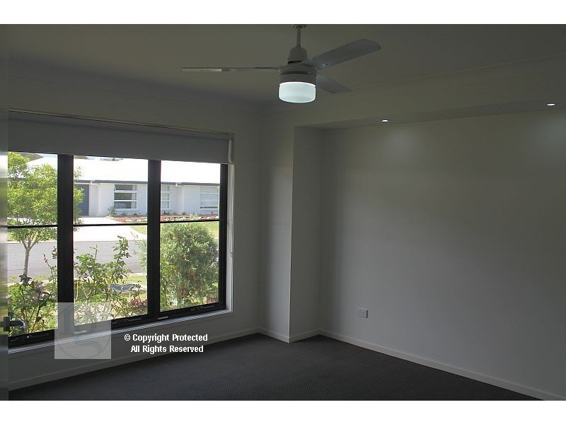 4 Gartside Avenue, Maudsland QLD 4210