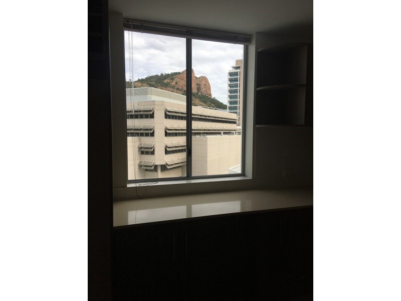 604/151-173 Sturt Street, Townsville City QLD 4810