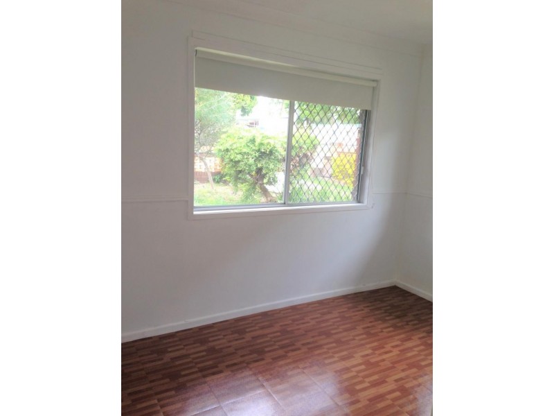 10 School Rd, Capalaba QLD 4157