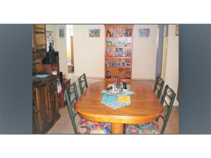 10 School Rd, Capalaba QLD 4157