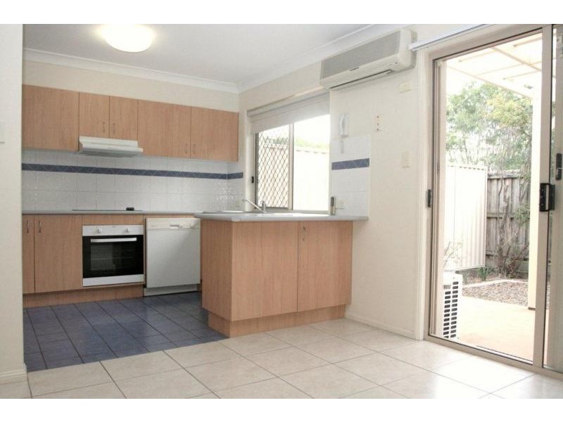 19/10 Chapman Place, Oxley QLD 4075