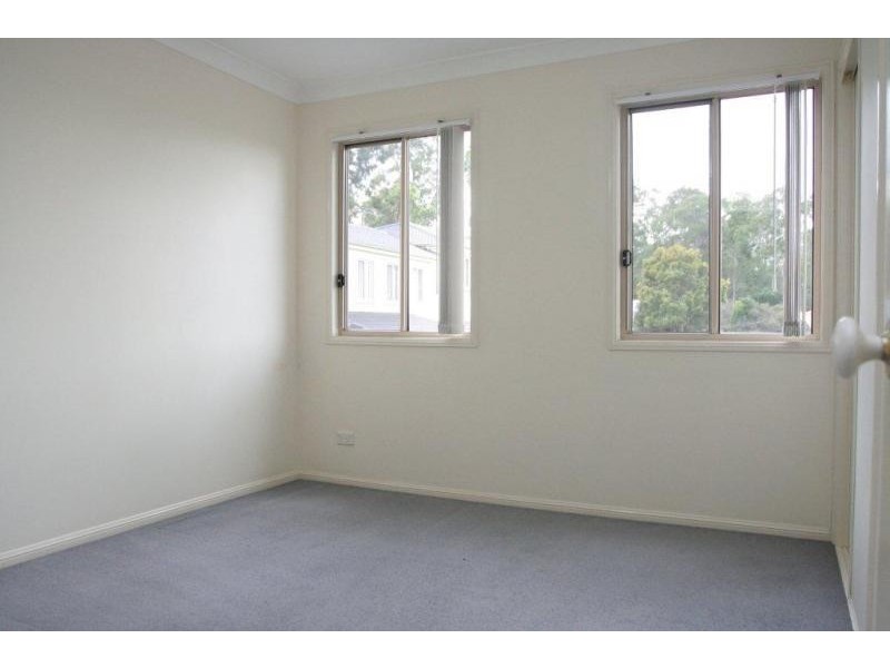 19/10 Chapman Place, Oxley QLD 4075