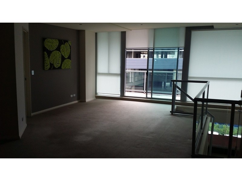 515A/1 Como Crescent, Southport QLD 4215