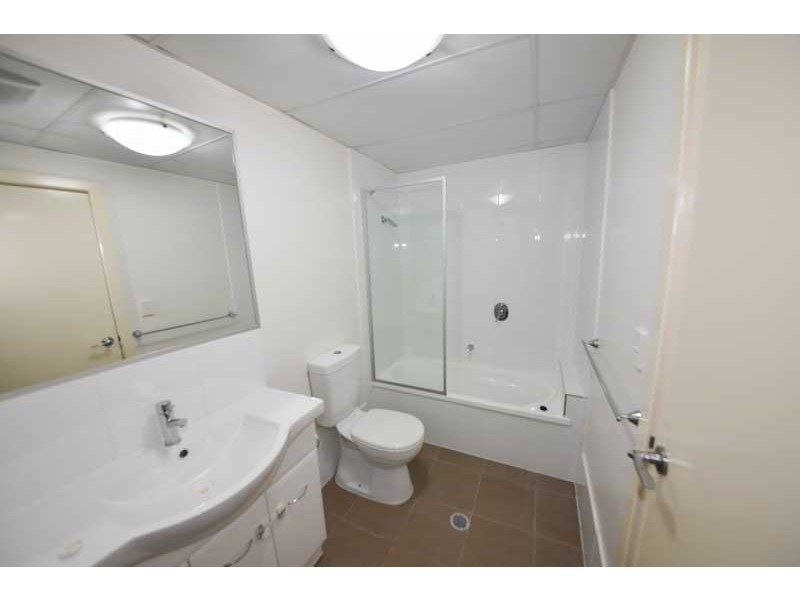 775/51 Playfield Street, Chermside QLD 4032