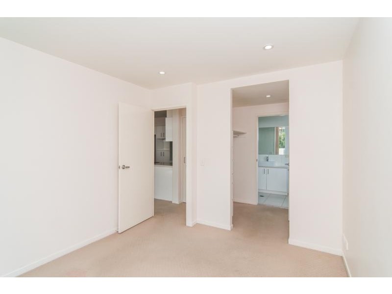 201/20 Playfield Street, Chermside QLD 4032