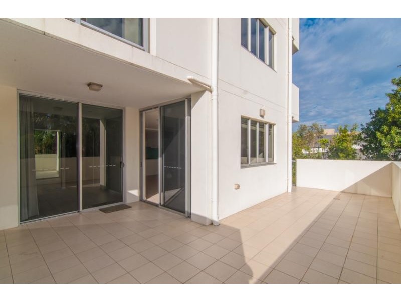 201/20 Playfield Street, Chermside QLD 4032