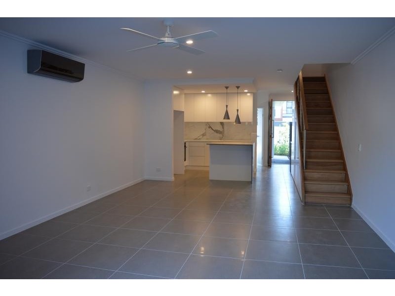 51 Manhattan Avenue, Robina QLD 4226