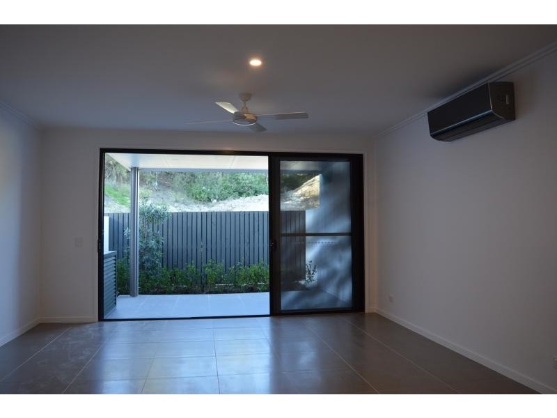 51 Manhattan Avenue, Robina QLD 4226