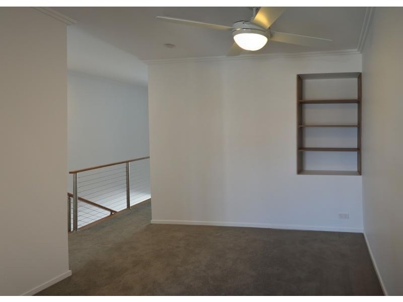 51 Manhattan Avenue, Robina QLD 4226