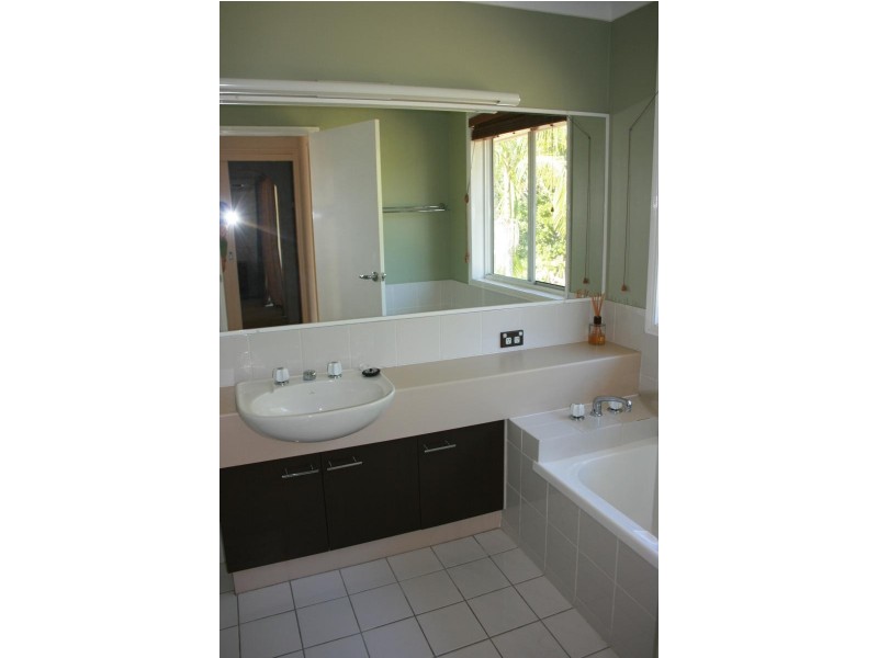 33-67 Edmund Rice Drive,, Southport QLD 4215