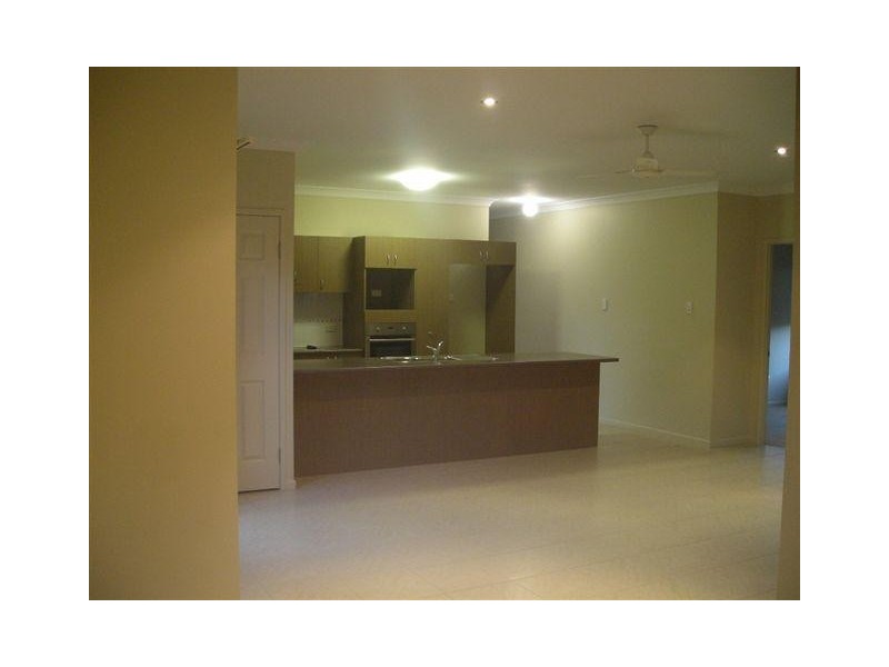 73 Lemongrass Lane, Kirwan QLD 4817