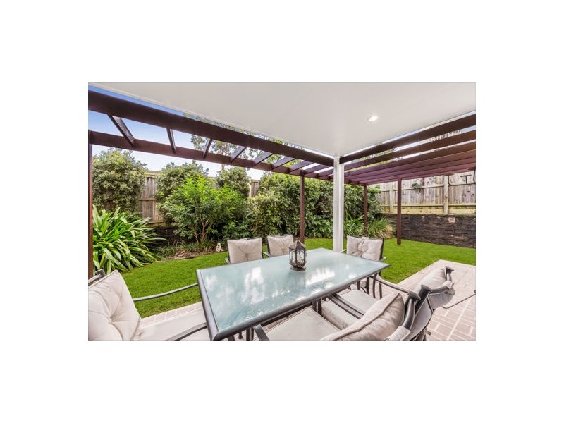 8/29 Lachlan Drive, Wakerley QLD 4154