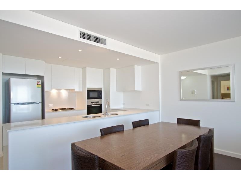 122/2 Creek Street, Coolangatta QLD 4225