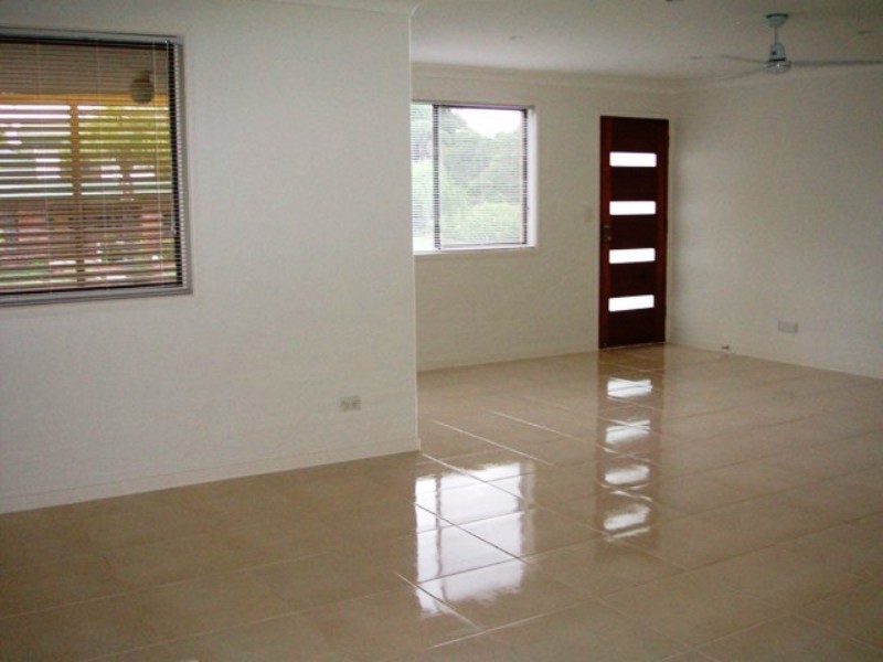 30 Alison Road, Carrara QLD 4211