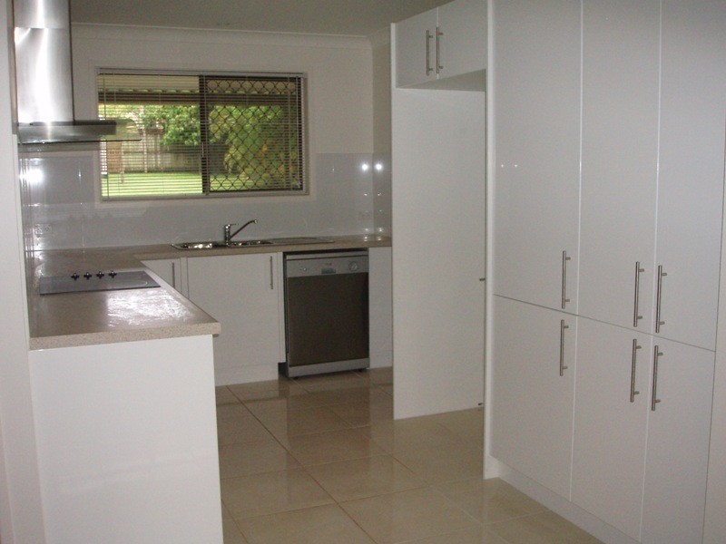 30 Alison Road, Carrara QLD 4211