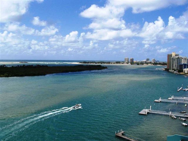 150 Duporth Avenue, Maroochydore QLD 4558