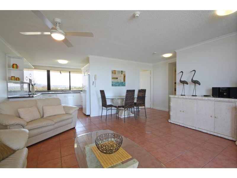 6A/120 Duporth Avenue, Maroochydore QLD 4558