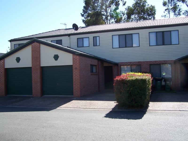 10/1 Koala Town Rd, Upper Coomera QLD 4209