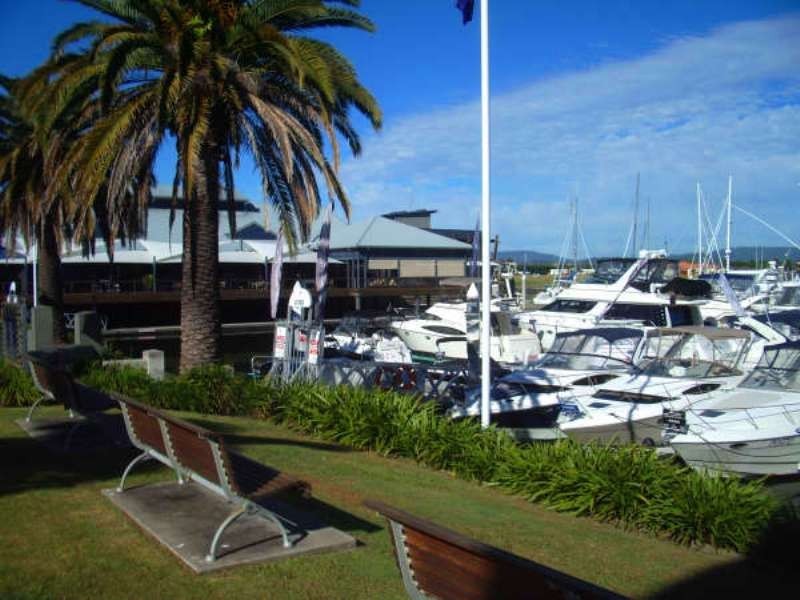 Lot 89/19 Santa Barbara Road, Hope Island QLD 4212