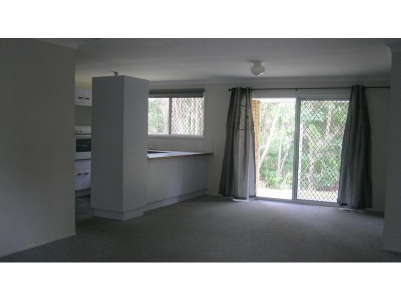 64/33-67 Edmund Rice Dr, Southport QLD 4215