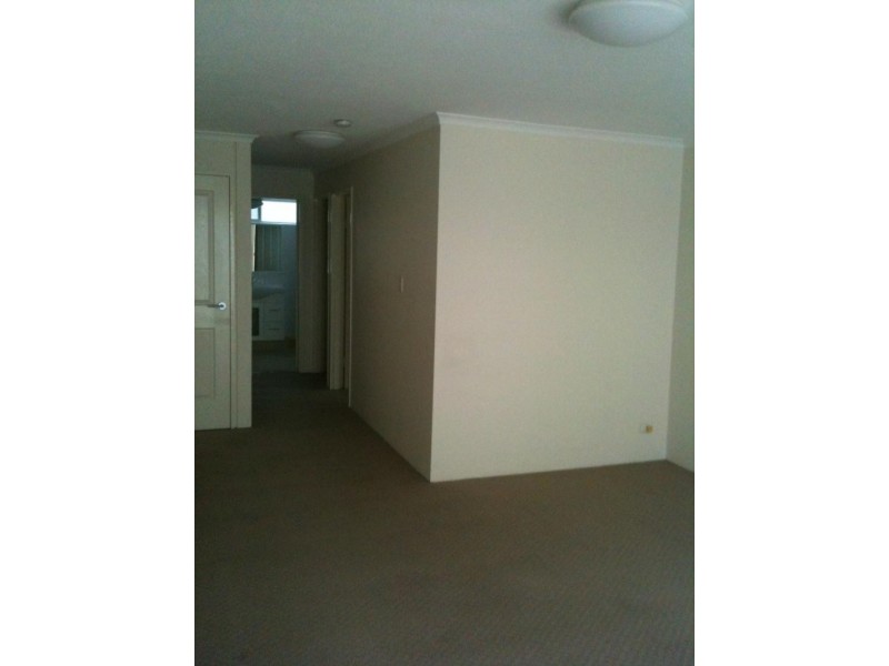 28 BEACH PDE, Surfers Paradise QLD 4217