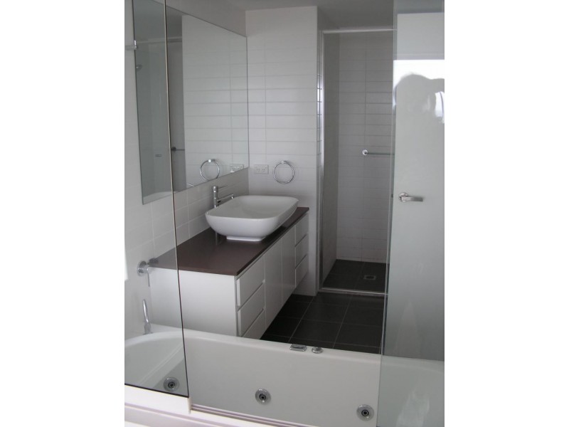 308/2 Creek Street, Coolangatta QLD 4225