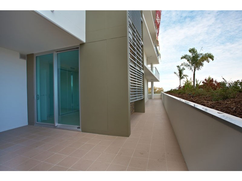 1/1Angus Cnr Angus & Hornibrook Esplanade, Clontarf QLD 4019