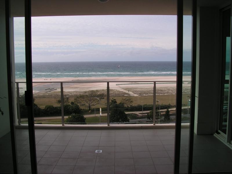 2 Creek Street, Coolangatta QLD 4225