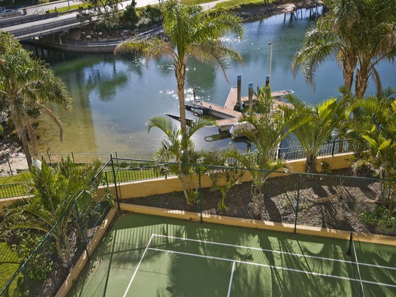 198 Ferny Avenue, Surfers Paradise QLD 4217