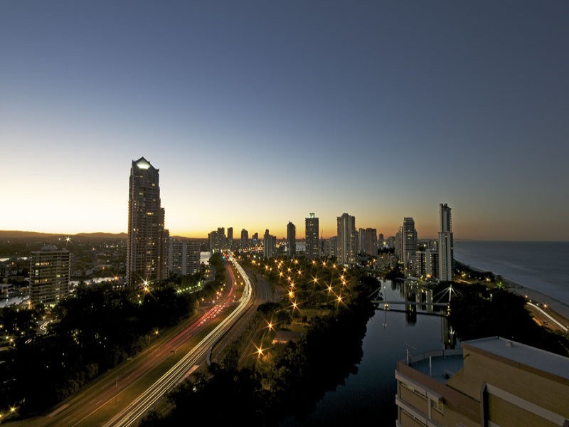 198 Ferny Avenue, Surfers Paradise QLD 4217