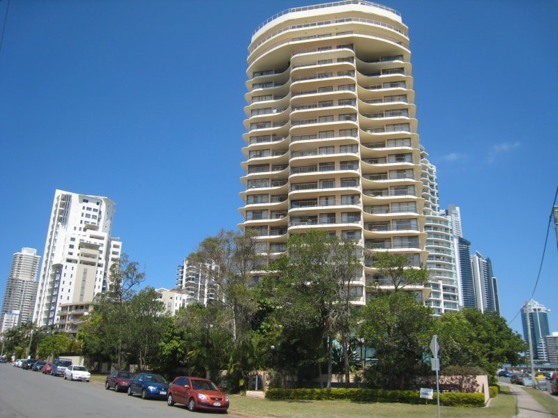 3 River Drive, Surfers Paradise QLD 4217