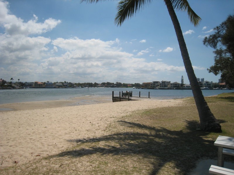 3 River Drive, Surfers Paradise QLD 4217