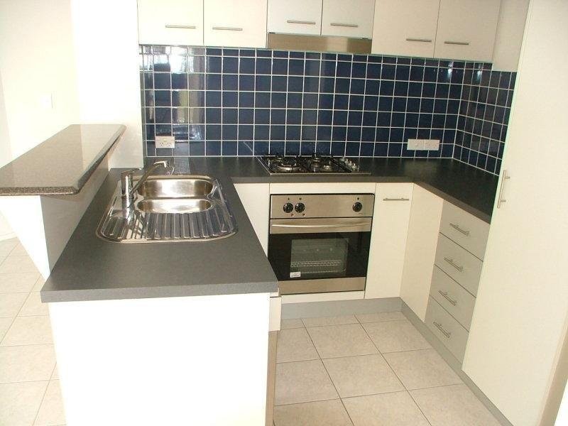 11/27 Station Road, Indooroopilly QLD 4068