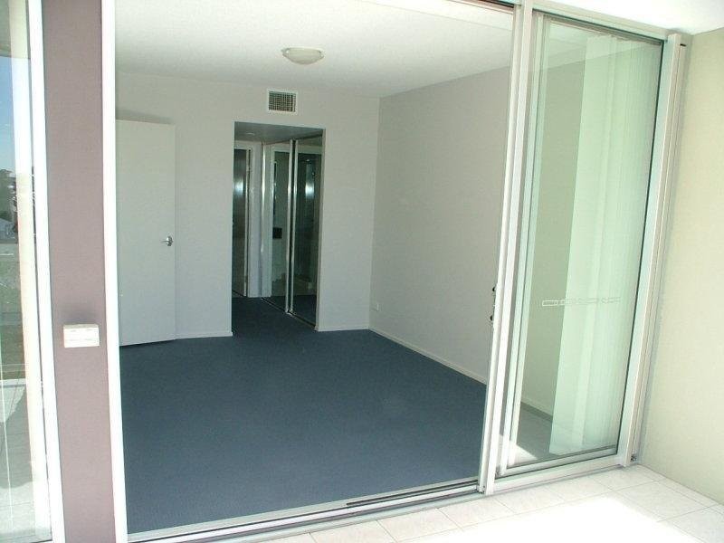 11/27 Station Road, Indooroopilly QLD 4068