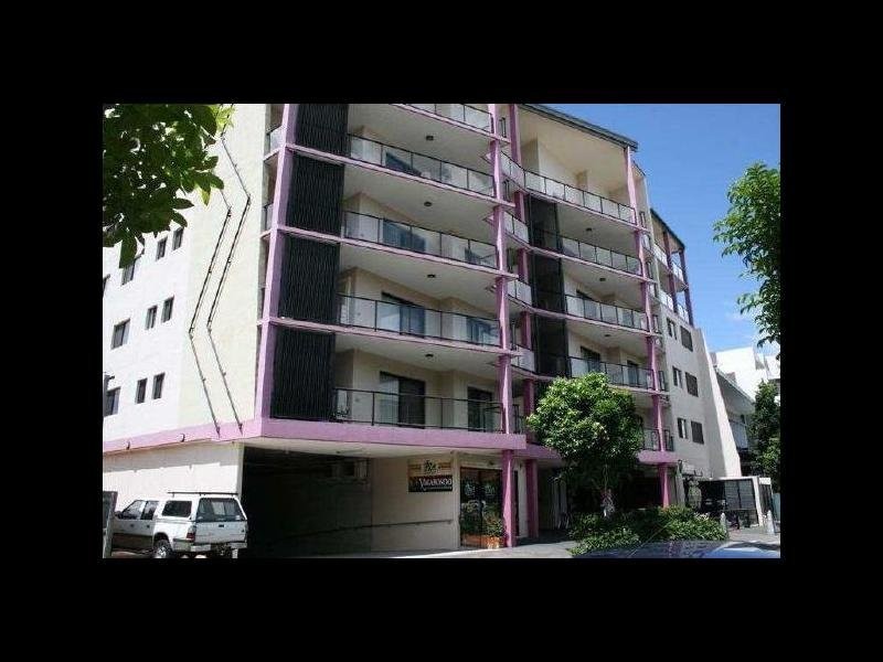 16 Sanders Street, Upper Mount Gravatt QLD 4122